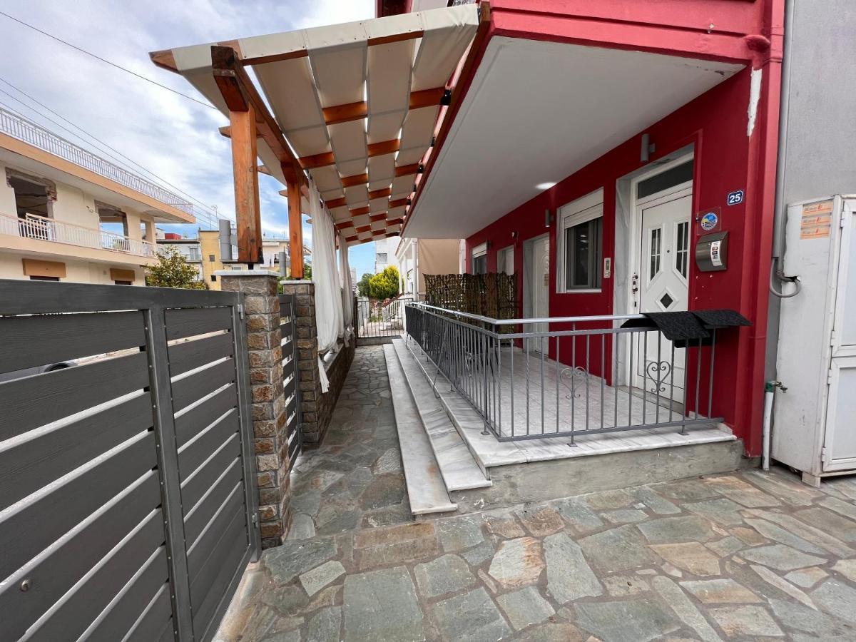 Niriides Rooms Nea Kallikrateia Exterior foto